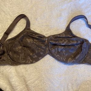 Wacoal Bra…LIGHTLY USED…simply the wrong size